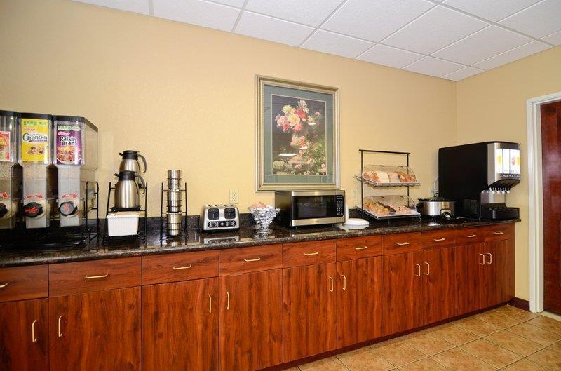 Best Western Lawrenceburg Inn Restaurant foto